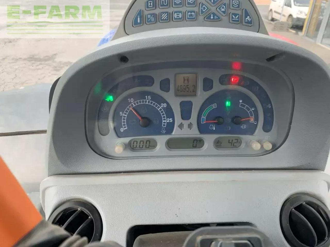 Tractor New Holland t7.235 auto command: afbeelding 6 Tractor New Holland t7.235 auto command: afbeelding 6