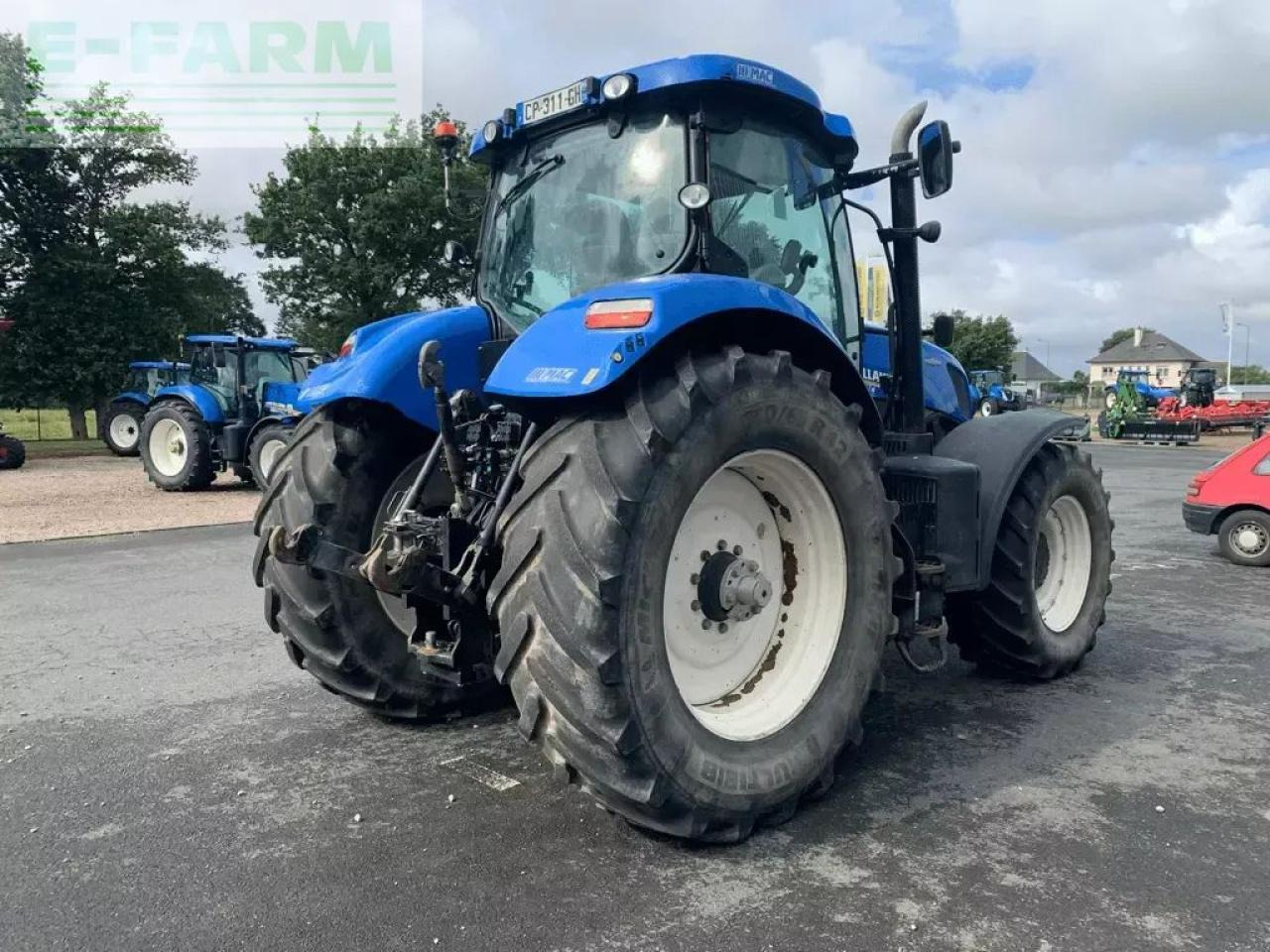 New Holland t7.235 auto command - Tractor: afbeelding 3 New Holland t7.235 auto command - Tractor: afbeelding 3