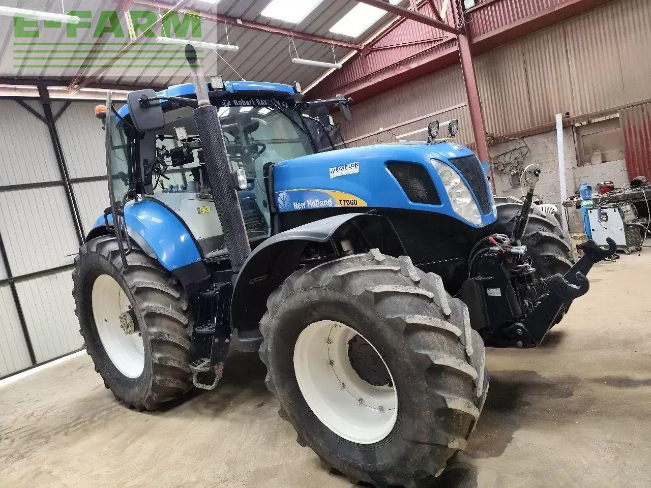 New Holland t7060 - Tractor: afbeelding 2 New Holland t7060 - Tractor: afbeelding 2