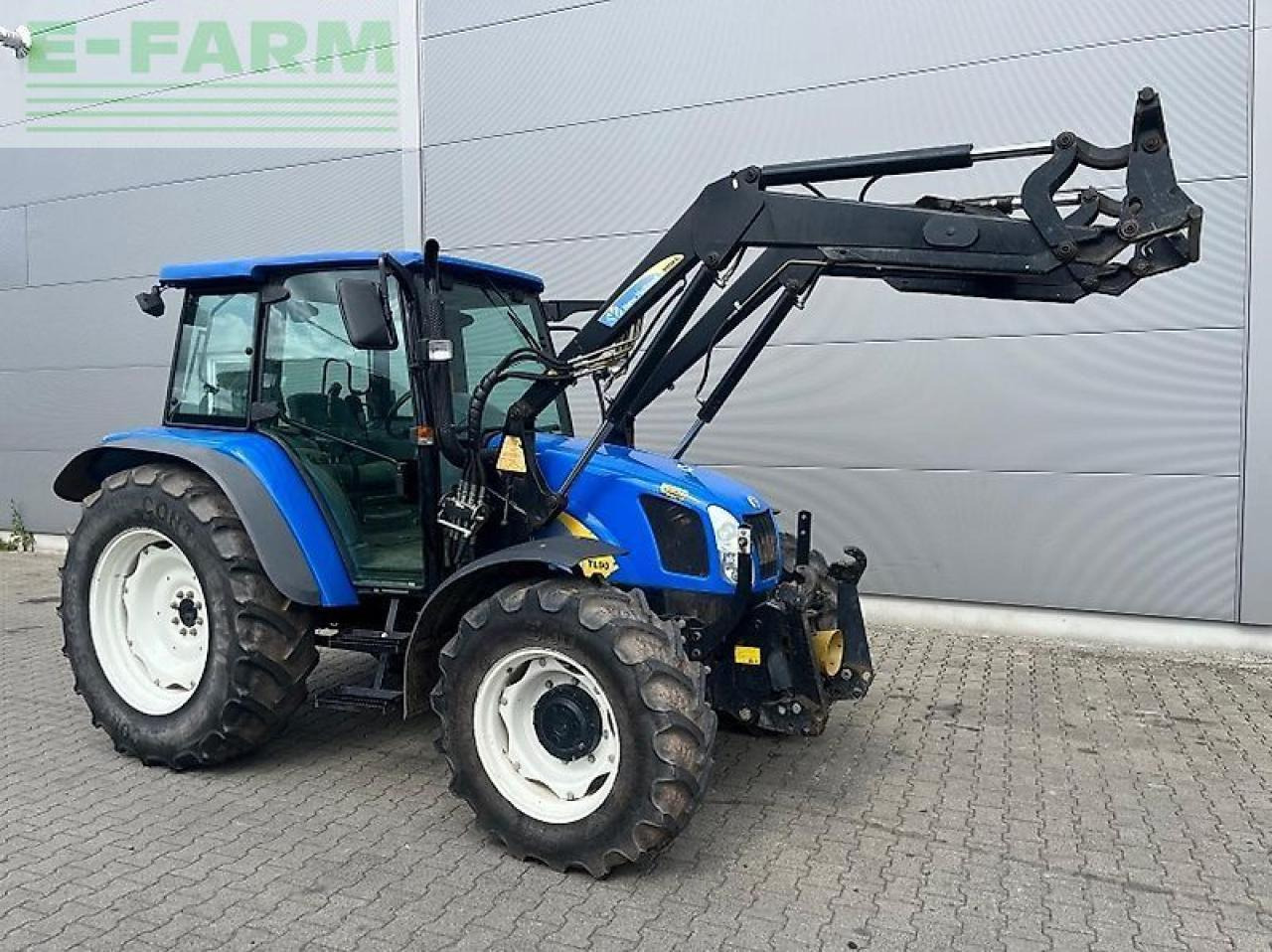 New Holland tl 90 a A - Tractor: afbeelding 1 New Holland tl 90 a A - Tractor: afbeelding 1