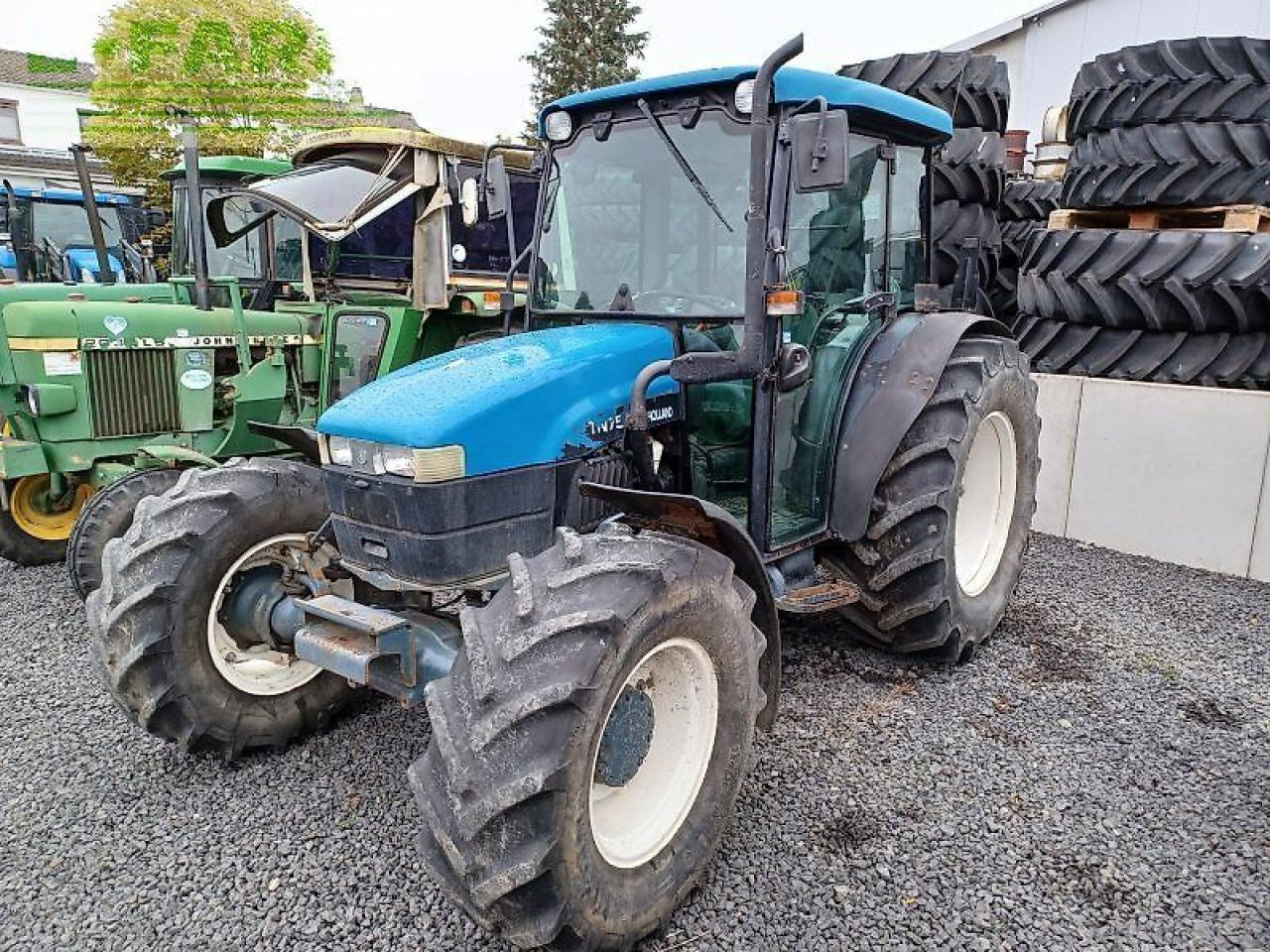 New Holland tn 75 s S - Tractor: afbeelding 1 New Holland tn 75 s S - Tractor: afbeelding 1