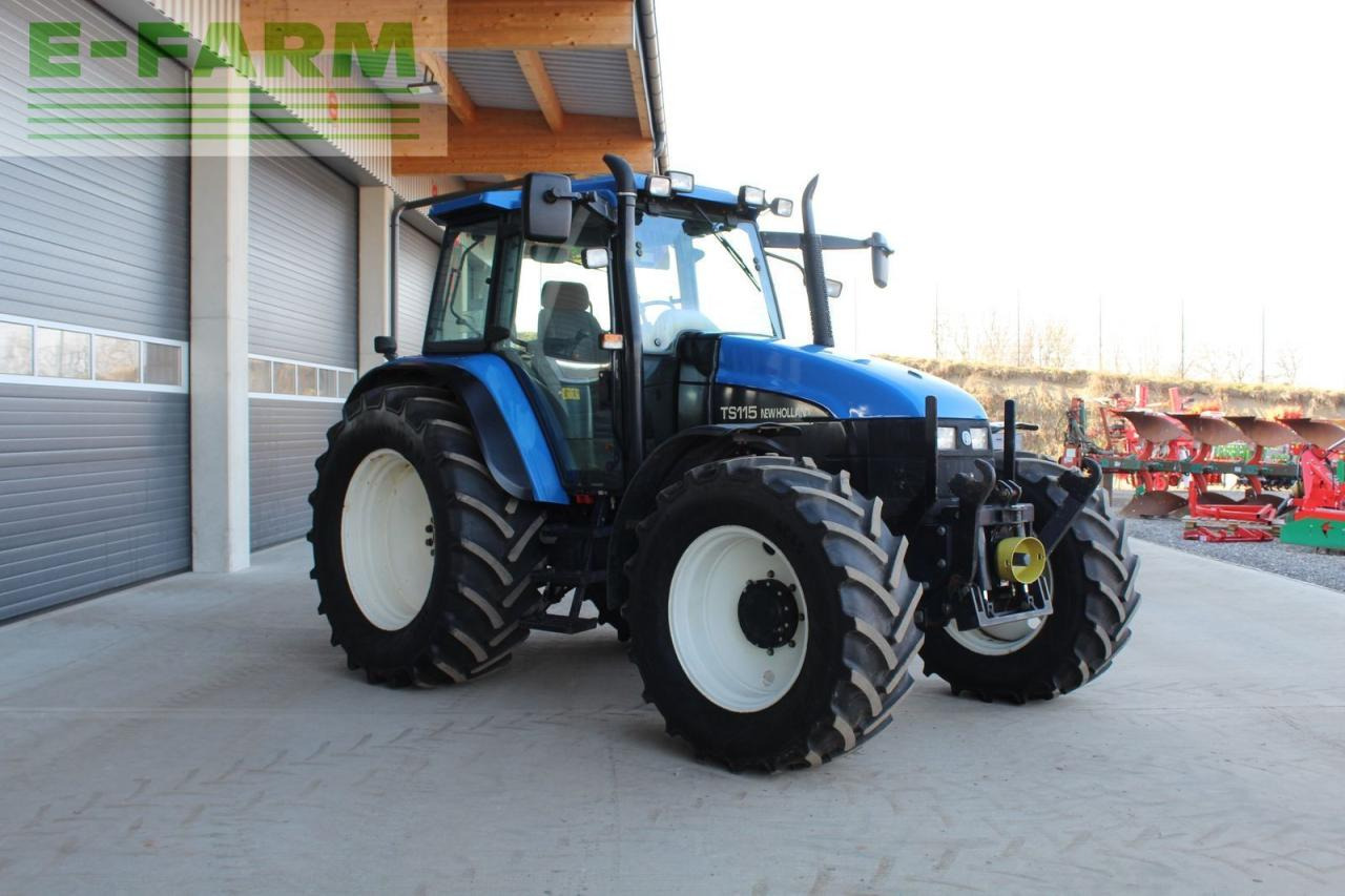 New Holland ts115 - Tractor: afbeelding 2 New Holland ts115 - Tractor: afbeelding 2