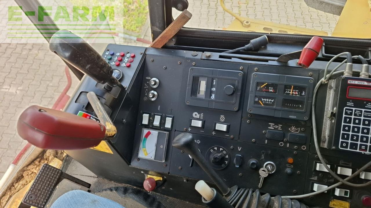 Maaidorser New Holland tx 34 / tx34: afbeelding 7