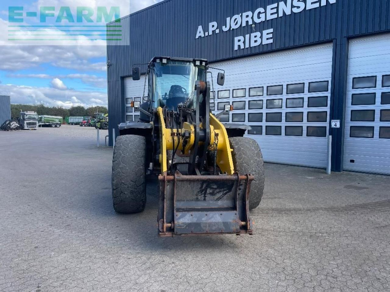New Holland w 190 - Minigraafmachine: afbeelding 4 New Holland w 190 - Minigraafmachine: afbeelding 4