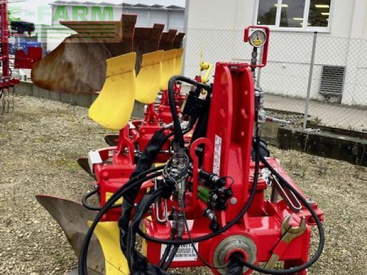 Pöttinger servo 35 s plus nova 4-scharig - Ploeg: afbeelding 3 Pöttinger servo 35 s plus nova 4-scharig - Ploeg: afbeelding 3