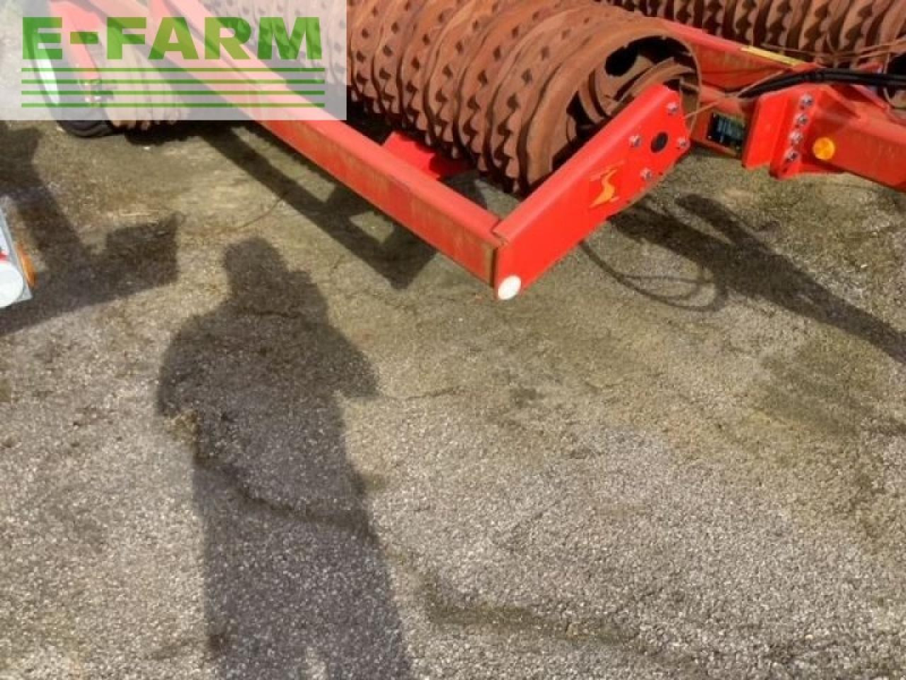 Quivogne rollmot8.30 - Zaaicombinatie: afbeelding 4 Quivogne rollmot8.30 - Zaaicombinatie: afbeelding 4