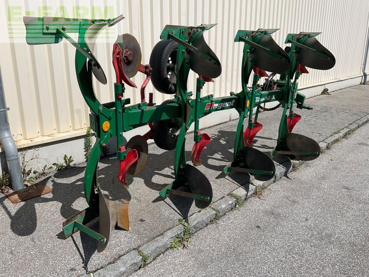 Regent Titan 140 CX - 4sch. - Ploeg: afbeelding 5 Regent Titan 140 CX - 4sch. - Ploeg: afbeelding 5