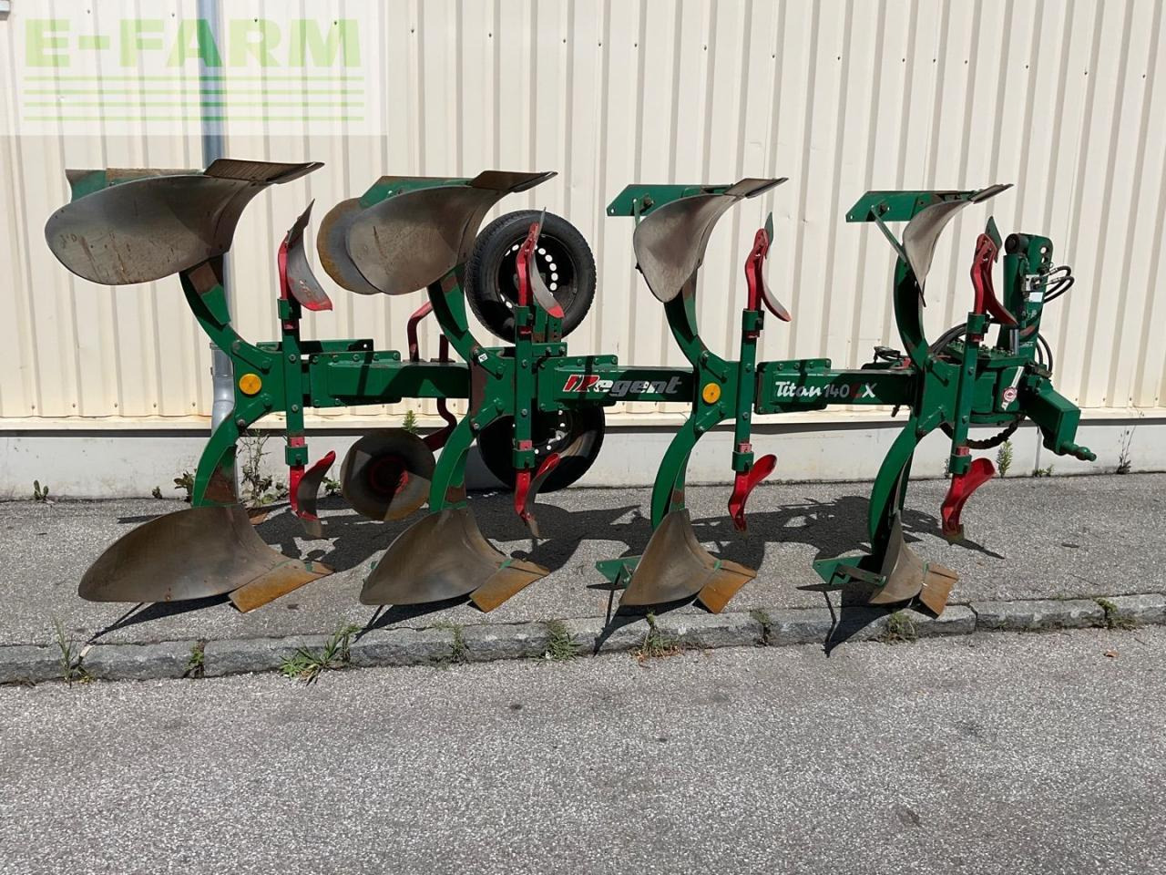 Regent Titan 140 CX - 4sch. - Ploeg: afbeelding 2 Regent Titan 140 CX - 4sch. - Ploeg: afbeelding 2