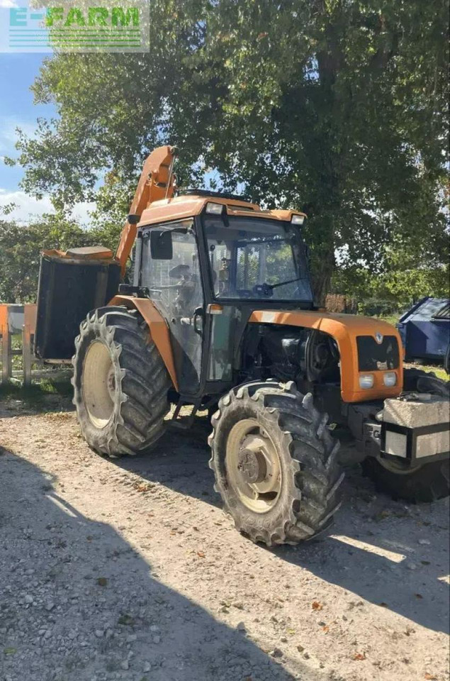Renault pales 240 - Tractor: afbeelding 1 Renault pales 240 - Tractor: afbeelding 1