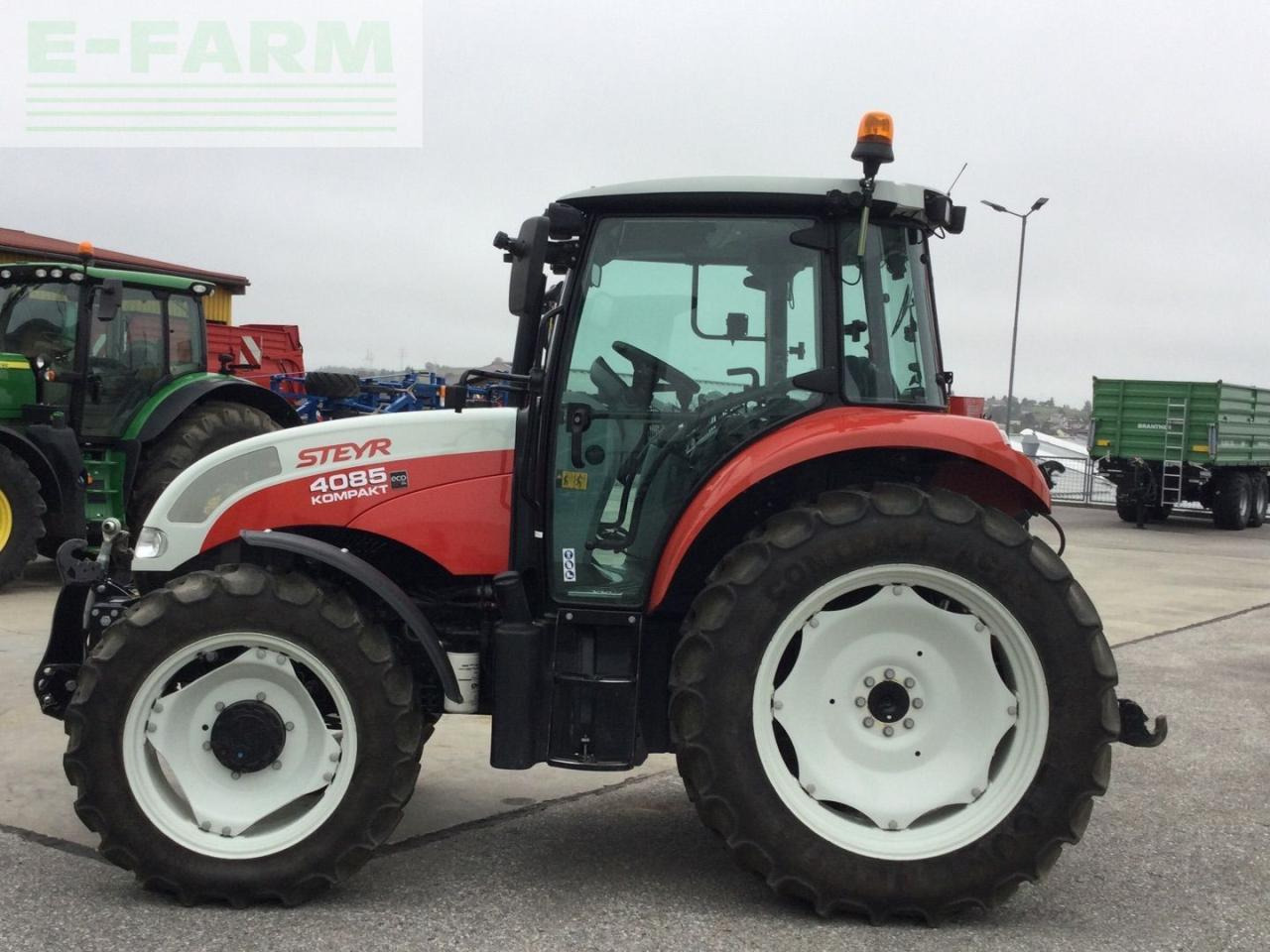 Steyr 4085 Kompakt - Tractor: afbeelding 2 Steyr 4085 Kompakt - Tractor: afbeelding 2