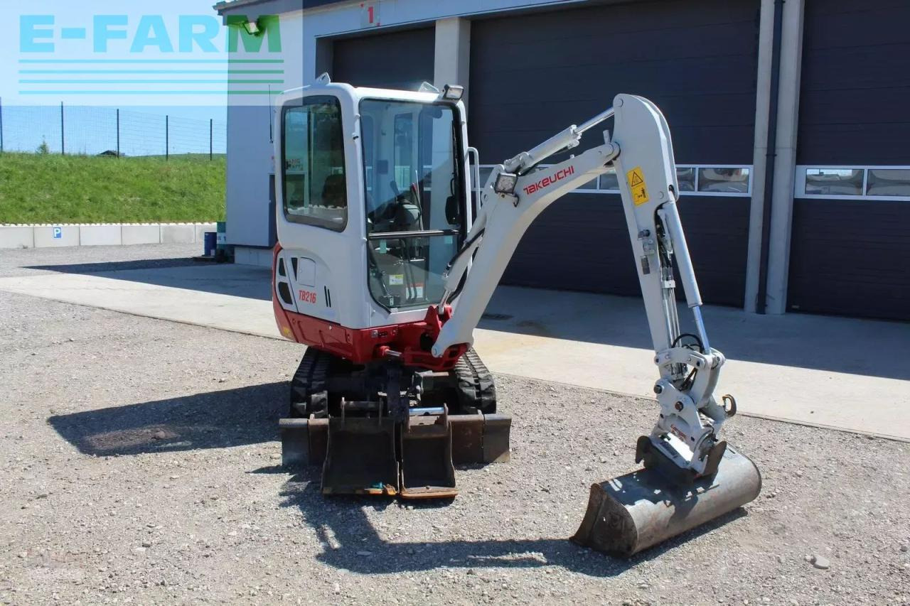 Takeuchi minibagger tb 216 mit powertilt - Minigraafmachine: afbeelding 3 Takeuchi minibagger tb 216 mit powertilt - Minigraafmachine: afbeelding 3
