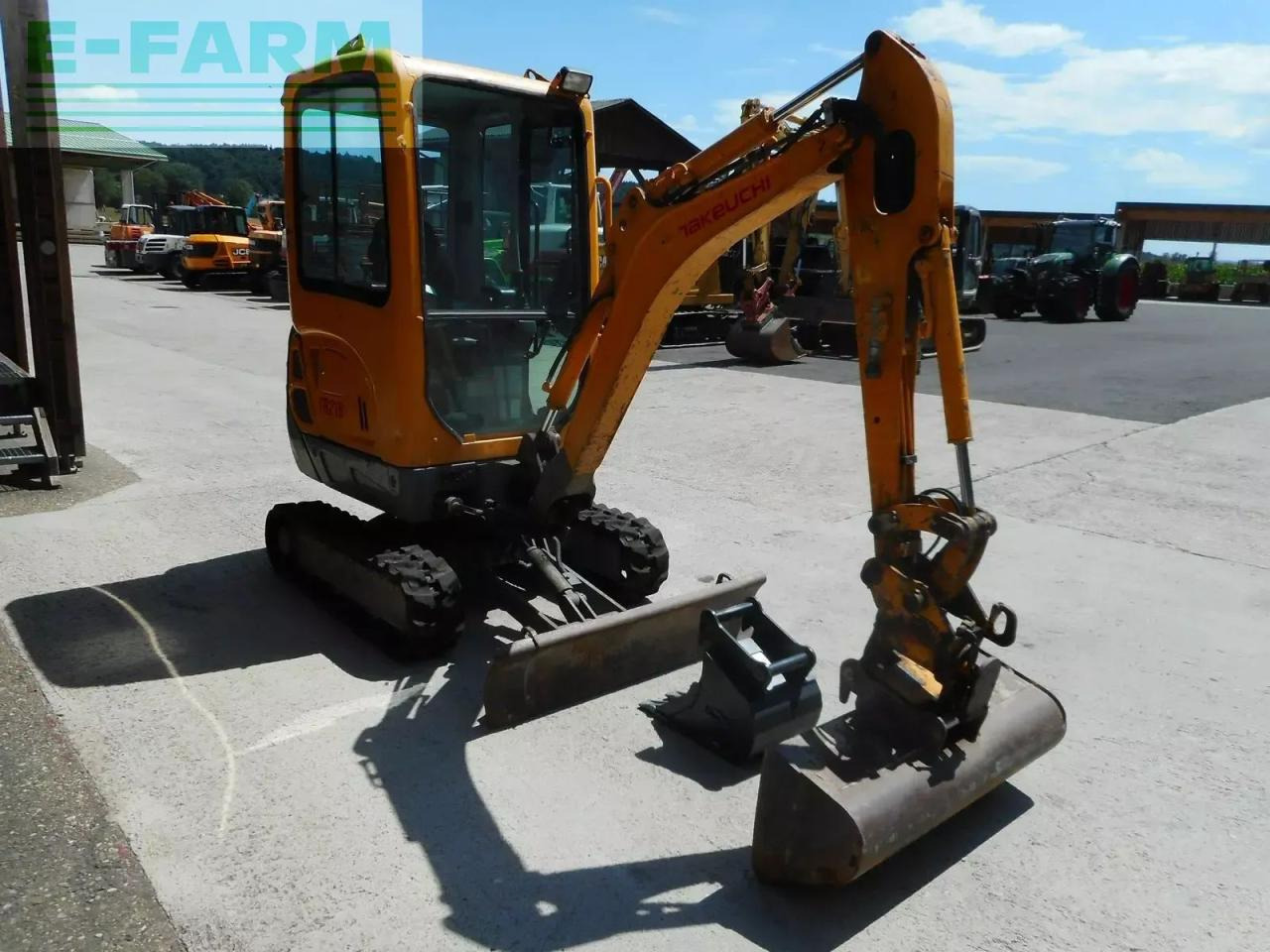 Takeuchi tb 216 ( 1.865kg ) powertilt + hydr. schnellwech - Minigraafmachine: afbeelding 5 Takeuchi tb 216 ( 1.865kg ) powertilt + hydr. schnellwech - Minigraafmachine: afbeelding 5