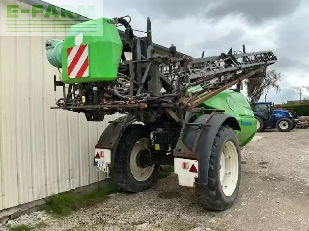 Tecnoma tecnis3500 - Getrokken veldspuit: afbeelding 4 Tecnoma tecnis3500 - Getrokken veldspuit: afbeelding 4