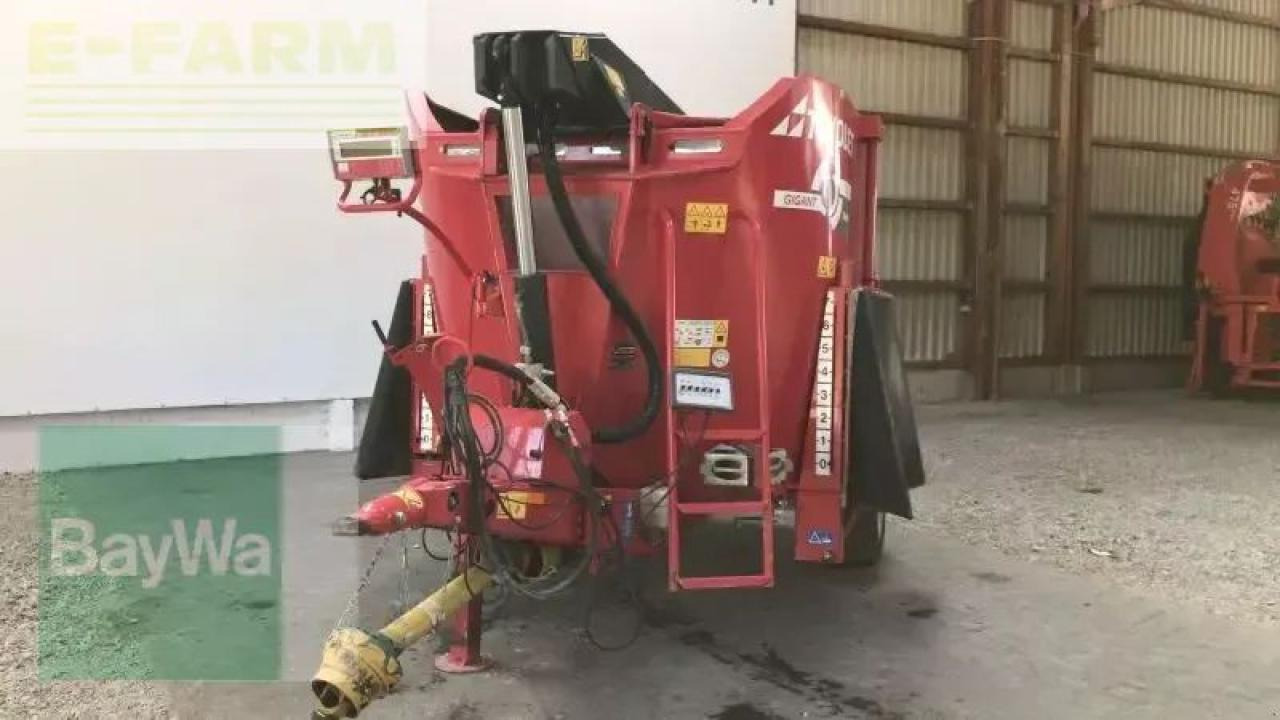 Trioliet gigant 700 - Veeteelt materiaal: afbeelding 4 Trioliet gigant 700 - Veeteelt materiaal: afbeelding 4