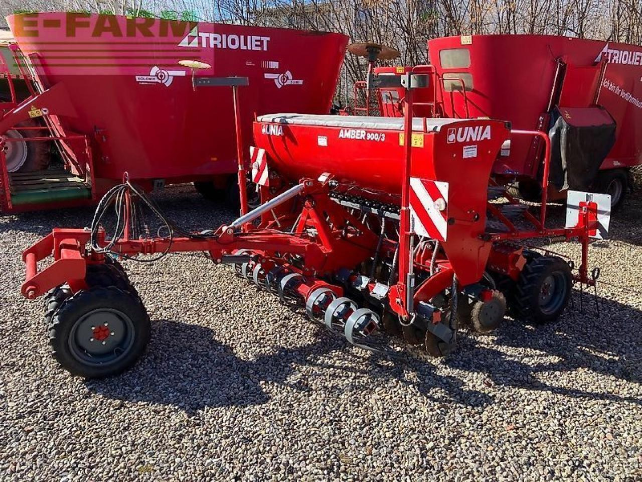 Unia amber 900/3 - Zaaimachine: afbeelding 2 Unia amber 900/3 - Zaaimachine: afbeelding 2