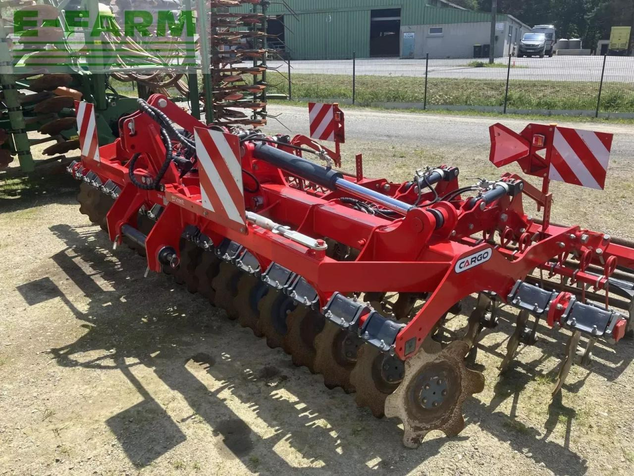 Unia dechaumeur unia cargo txl45 - Cultivator: afbeelding 1 Unia dechaumeur unia cargo txl45 - Cultivator: afbeelding 1