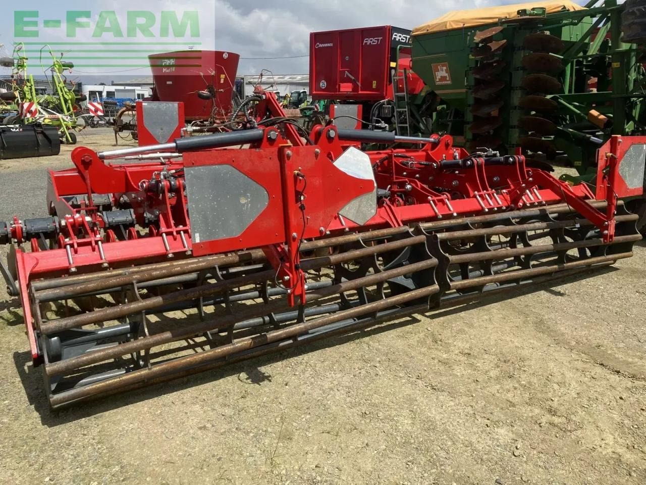 Unia dechaumeur unia cargo txl45 - Cultivator: afbeelding 3 Unia dechaumeur unia cargo txl45 - Cultivator: afbeelding 3