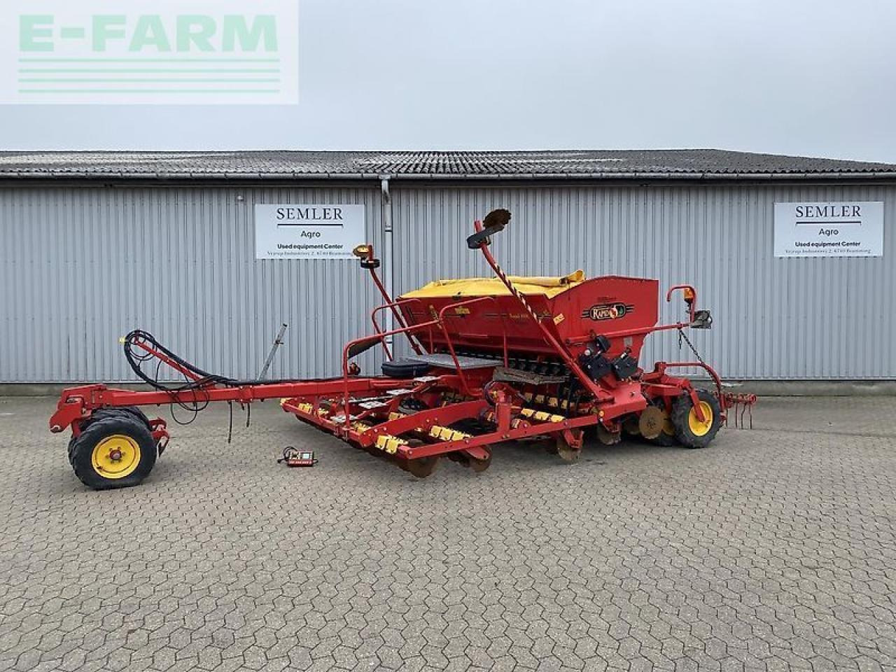 Väderstad rapid 400c - Zaaimachine: afbeelding 1 Väderstad rapid 400c - Zaaimachine: afbeelding 1