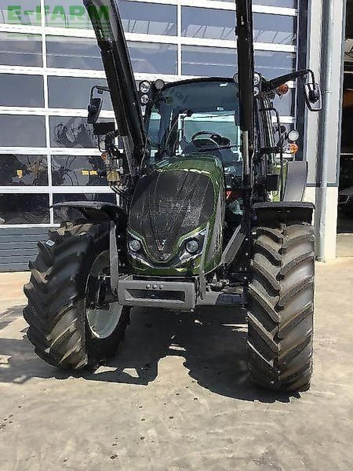 Valtra a115 mh4 - Tractor: afbeelding 4 Valtra a115 mh4 - Tractor: afbeelding 4