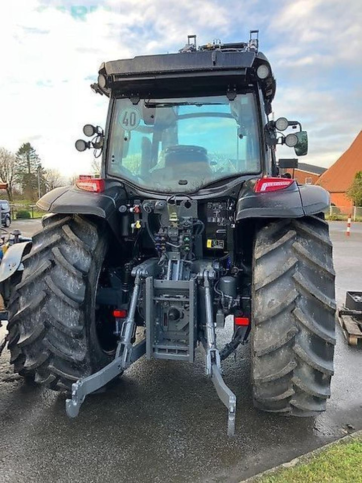 Valtra g135a - Tractor: afbeelding 3 Valtra g135a - Tractor: afbeelding 3