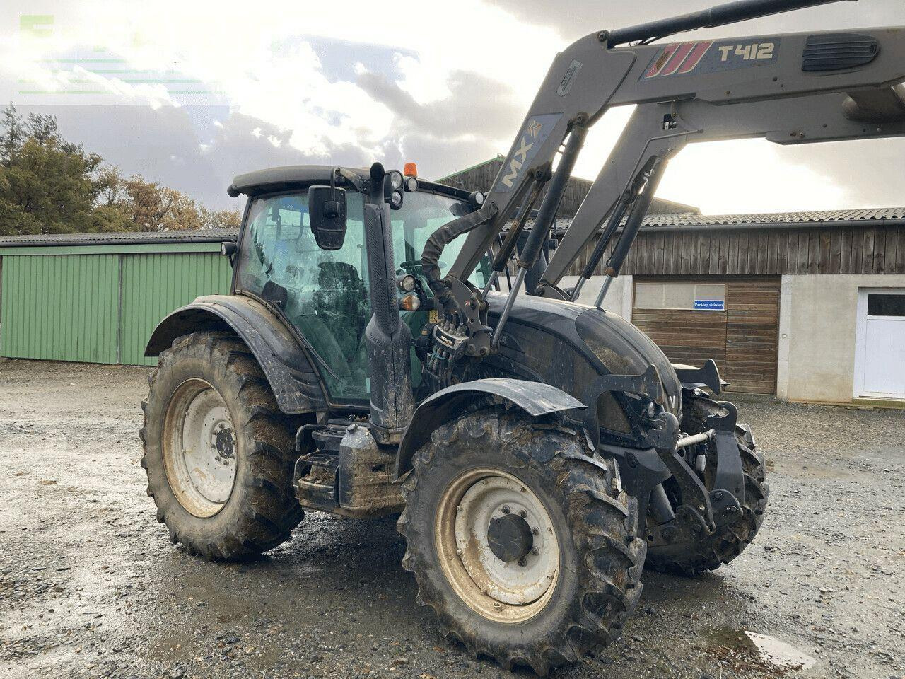 Valtra n 134 - Tractor: afbeelding 2 Valtra n 134 - Tractor: afbeelding 2