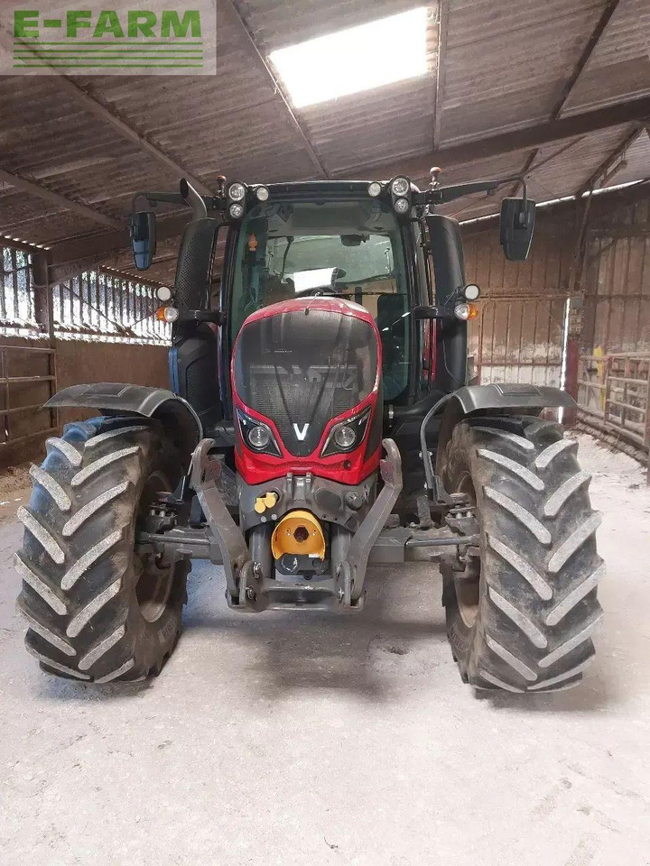 Valtra n 134 h5 - Tractor: afbeelding 3 Valtra n 134 h5 - Tractor: afbeelding 3