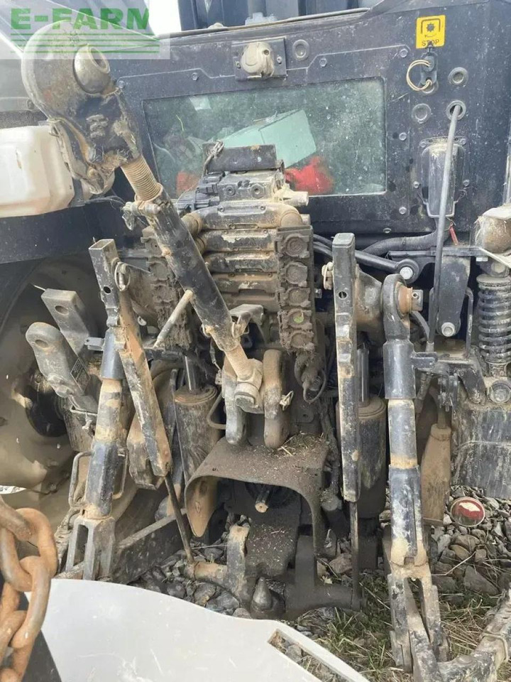 Valtra n 142 - Tractor: afbeelding 4 Valtra n 142 - Tractor: afbeelding 4