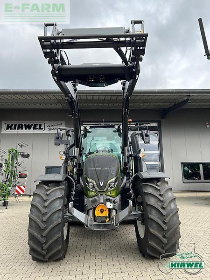 Tractor Valtra n 155 active Active: afbeelding 7