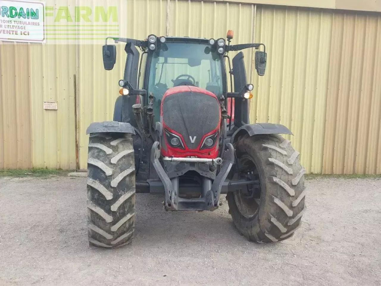 Valtra n 174 - Tractor: afbeelding 4 Valtra n 174 - Tractor: afbeelding 4