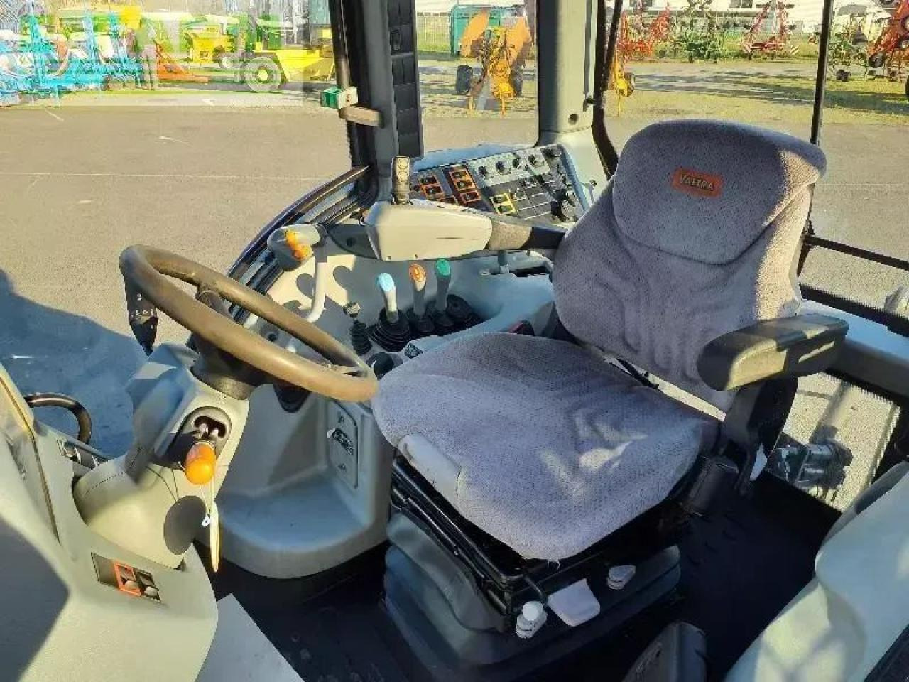 Valtra n103 - Tractor: afbeelding 5 Valtra n103 - Tractor: afbeelding 5