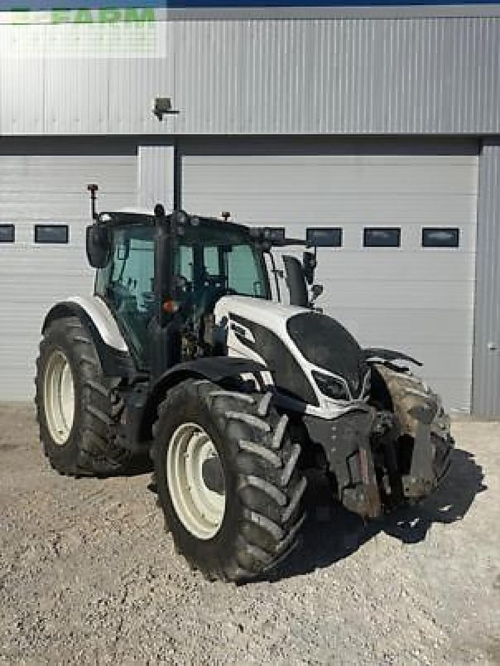 Valtra n134 h5 - Tractor: afbeelding 2 Valtra n134 h5 - Tractor: afbeelding 2