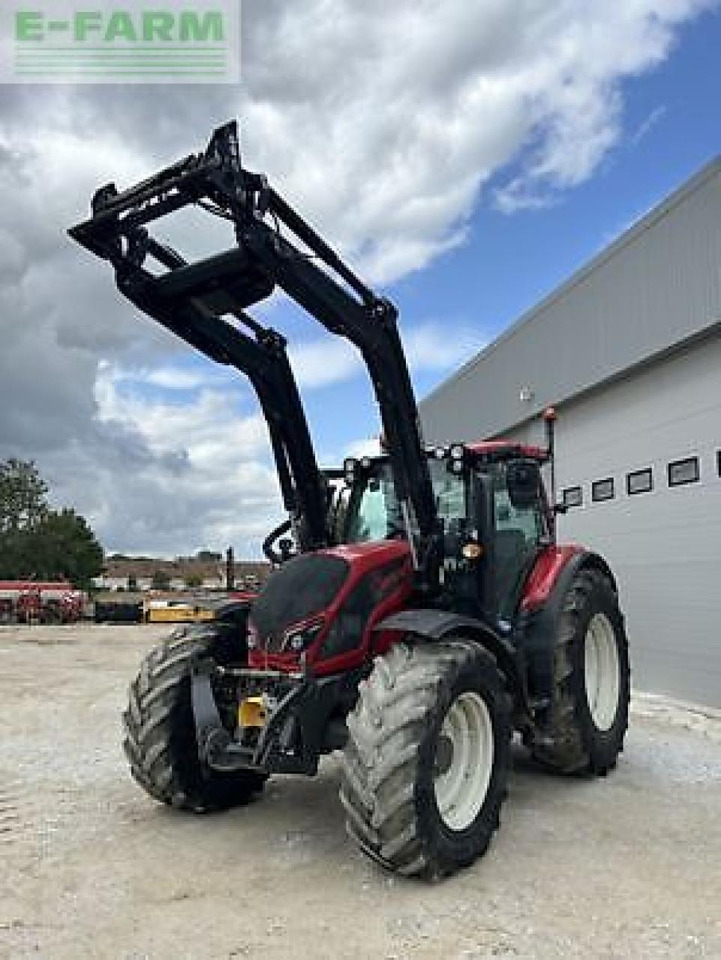Valtra n134a - Tractor: afbeelding 2 Valtra n134a - Tractor: afbeelding 2