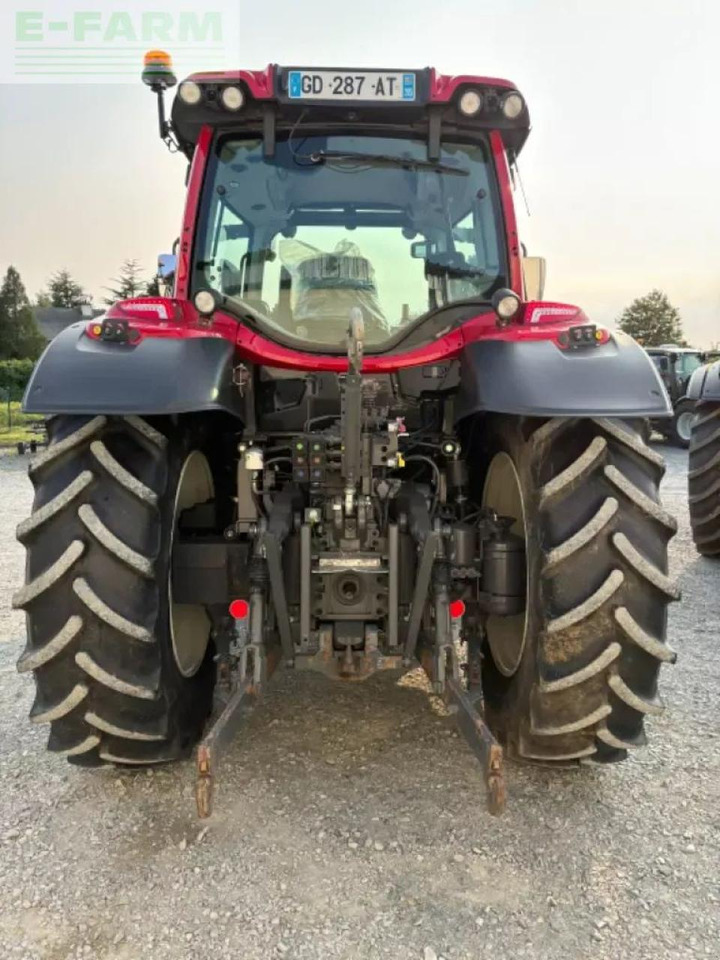 Valtra n135h - Tractor: afbeelding 4 Valtra n135h - Tractor: afbeelding 4