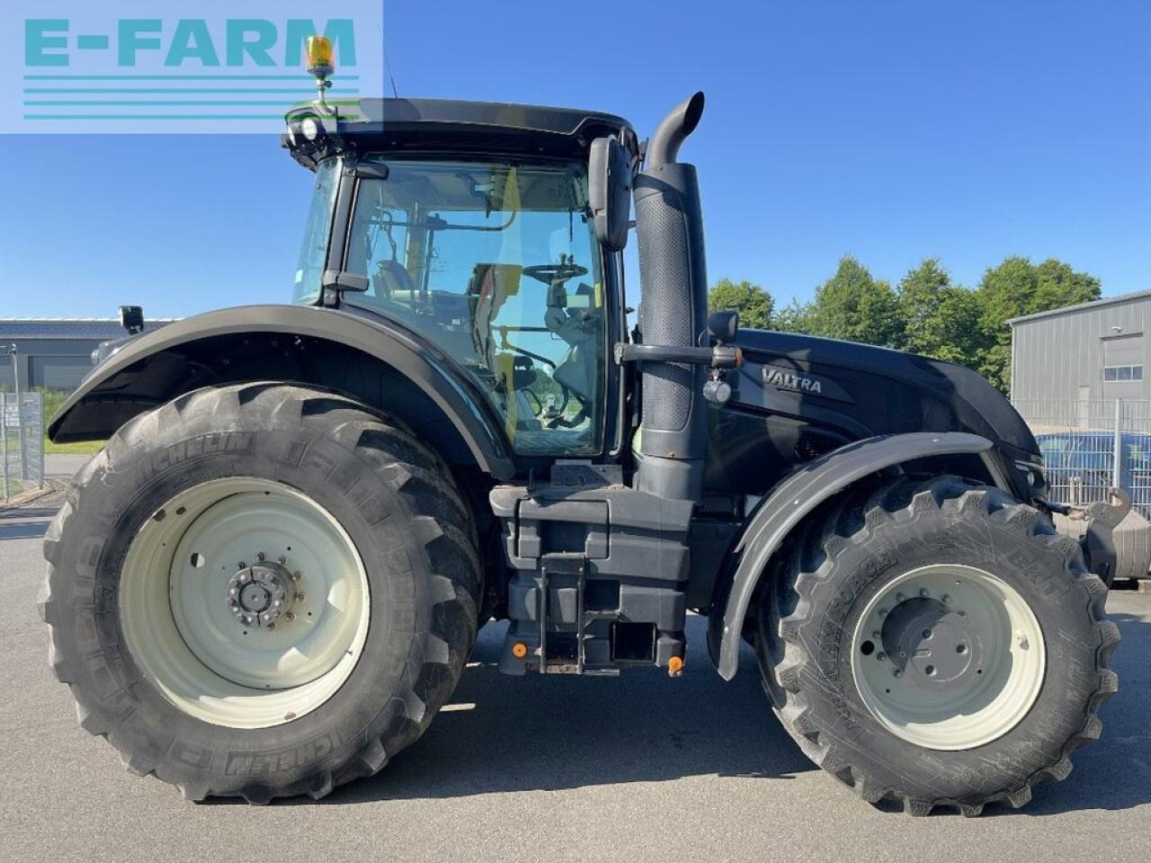 Valtra s 274, fkh + fzw - Tractor: afbeelding 4 Valtra s 274, fkh + fzw - Tractor: afbeelding 4