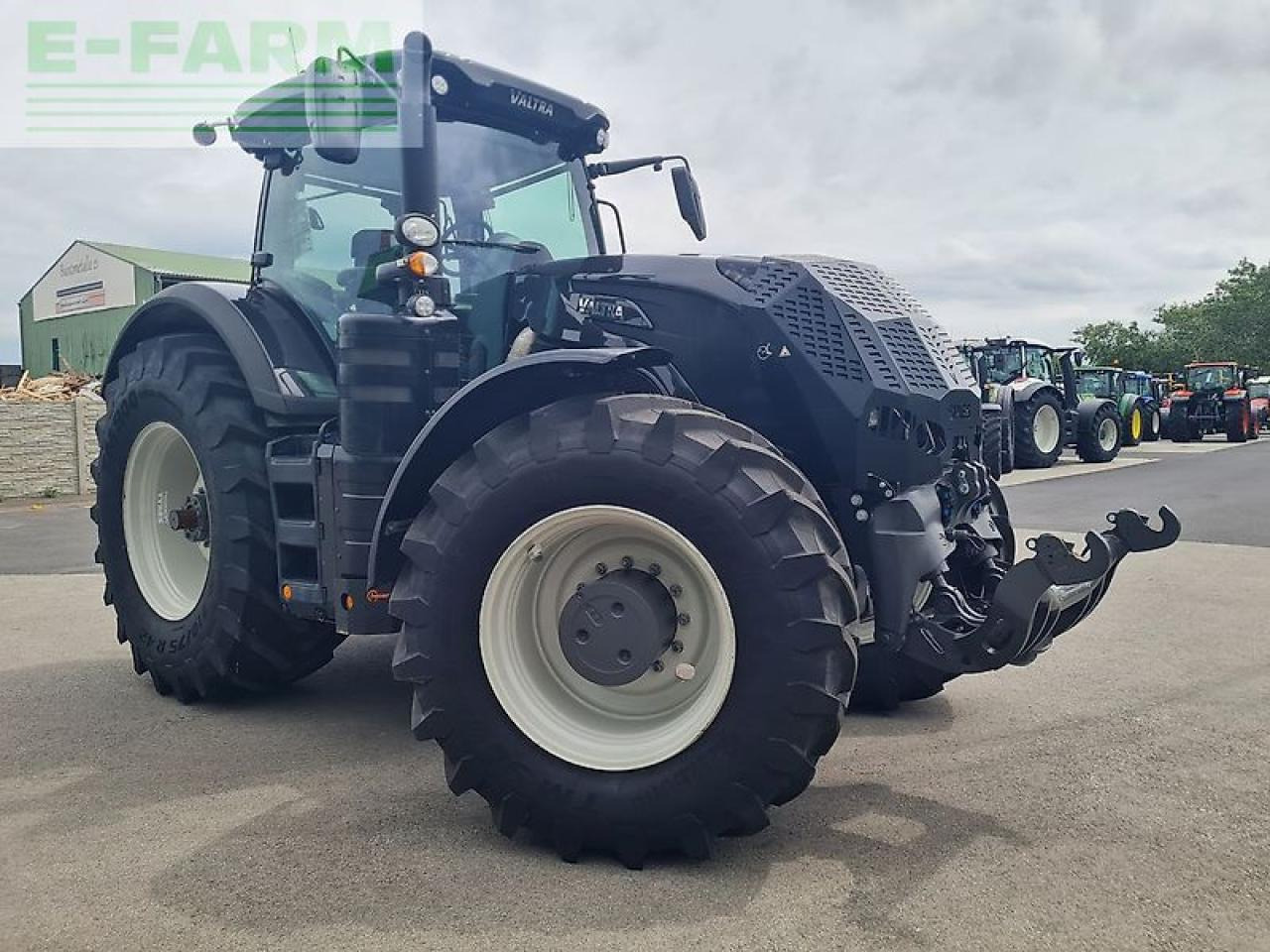 Valtra s394 (stufe v) - Tractor: afbeelding 5 Valtra s394 (stufe v) - Tractor: afbeelding 5