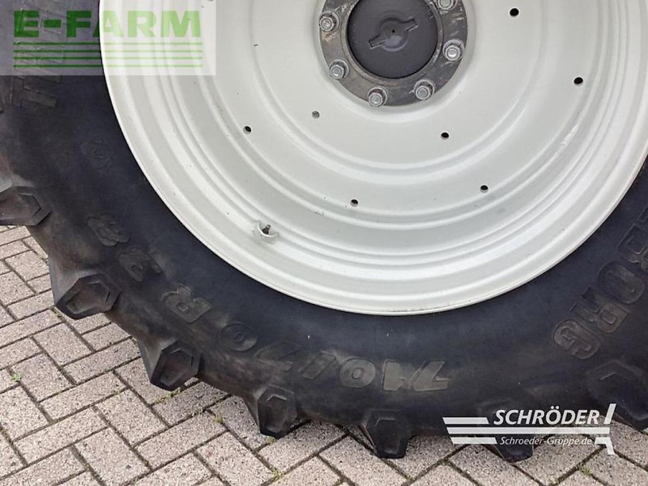 Valtra t 214 d smarttouch - Tractor: afbeelding 4 Valtra t 214 d smarttouch - Tractor: afbeelding 4