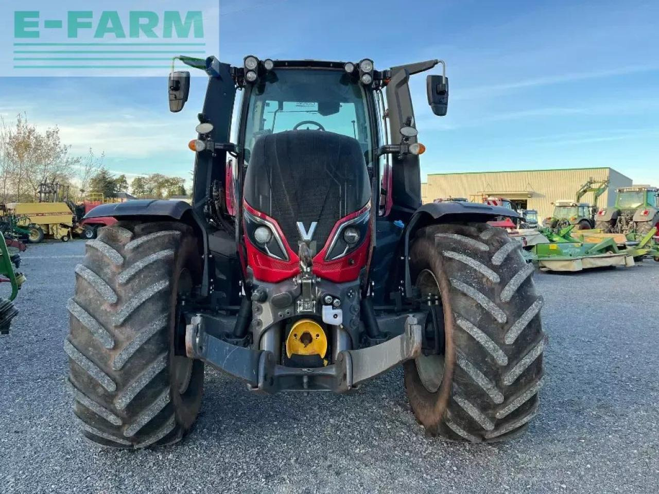Valtra t 214 direct smarttouch Direct - Tractor: afbeelding 3 Valtra t 214 direct smarttouch Direct - Tractor: afbeelding 3
