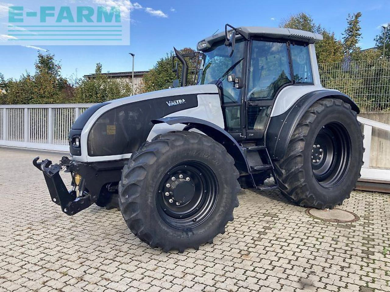 Valtra t170 - Tractor: afbeelding 2 Valtra t170 - Tractor: afbeelding 2