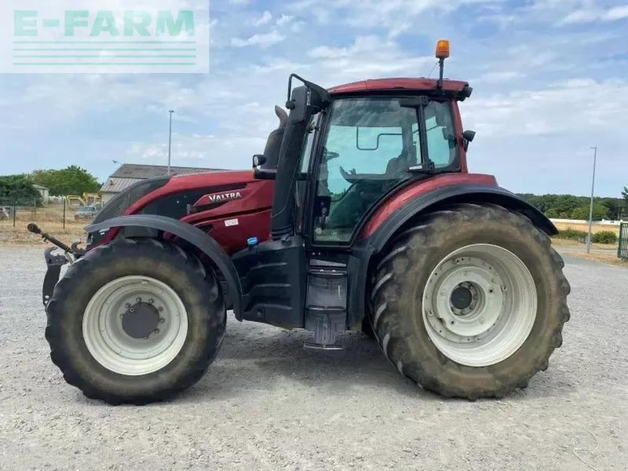 Valtra t194 - Tractor: afbeelding 2 Valtra t194 - Tractor: afbeelding 2