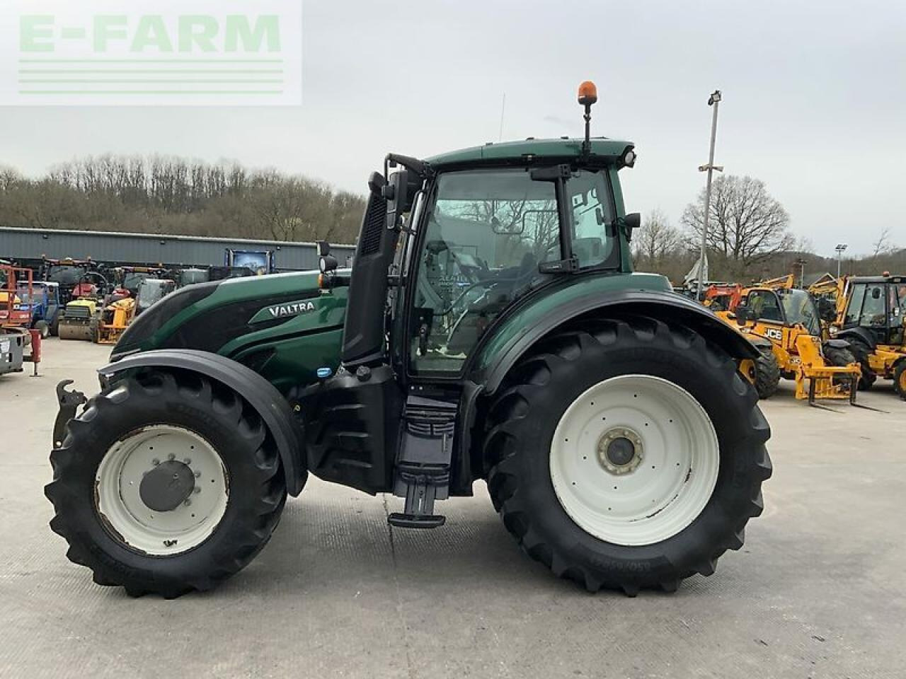 Valtra t214 direct tractor (st22267) Direct - Tractor: afbeelding 5 Valtra t214 direct tractor (st22267) Direct - Tractor: afbeelding 5