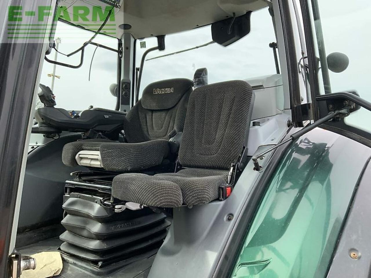 Tractor Valtra t214 direct tractor (st22267) Direct: afbeelding 18