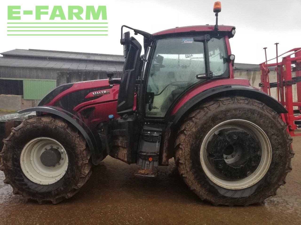 Valtra t214a - Tractor: afbeelding 1 Valtra t214a - Tractor: afbeelding 1