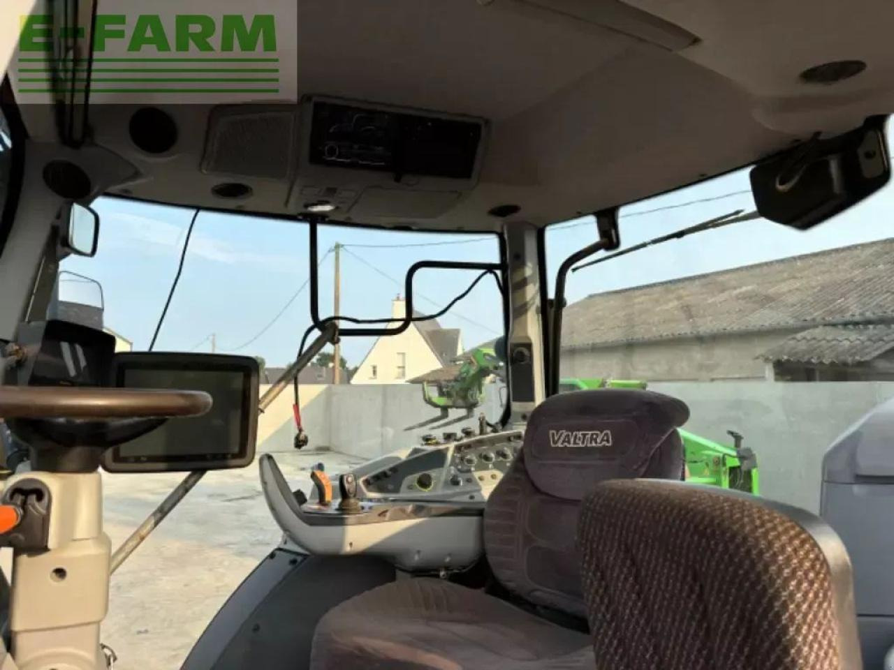 Valtra t214v - Tractor: afbeelding 5 Valtra t214v - Tractor: afbeelding 5