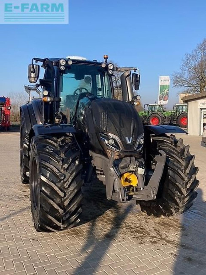 Valtra t215a - Tractor: afbeelding 5 Valtra t215a - Tractor: afbeelding 5