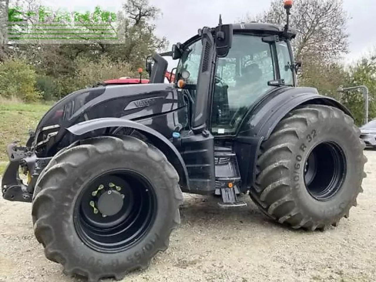 Valtra t215d - Tractor: afbeelding 1 Valtra t215d - Tractor: afbeelding 1