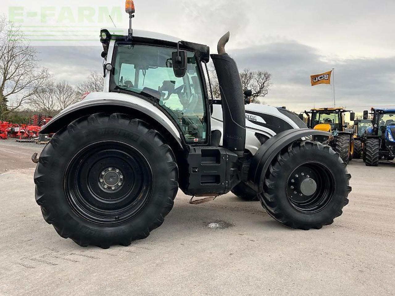 Valtra t234 - Tractor: afbeelding 5 Valtra t234 - Tractor: afbeelding 5