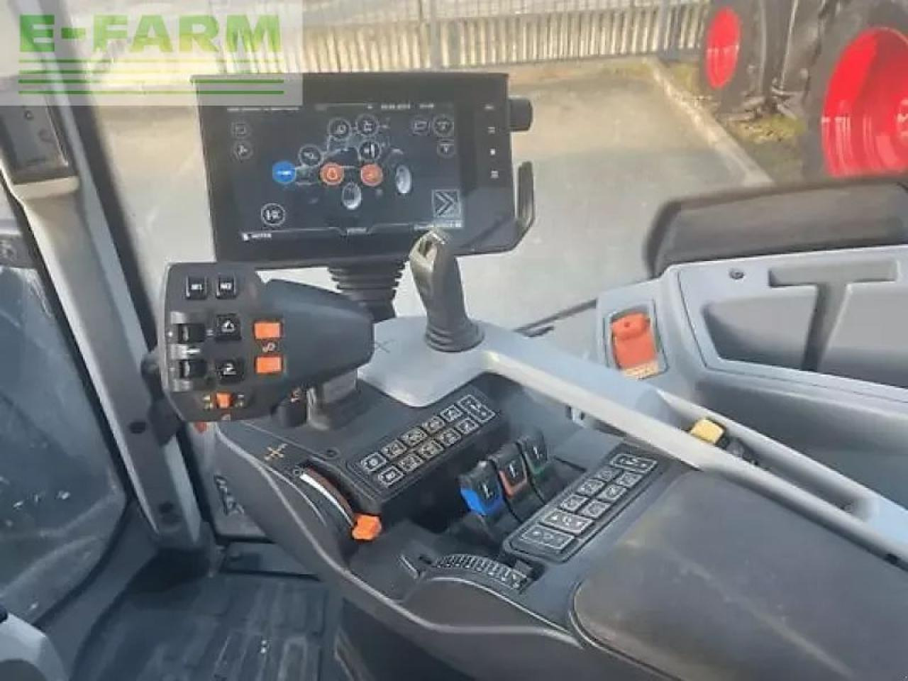 Valtra t254v - Tractor: afbeelding 2 Valtra t254v - Tractor: afbeelding 2