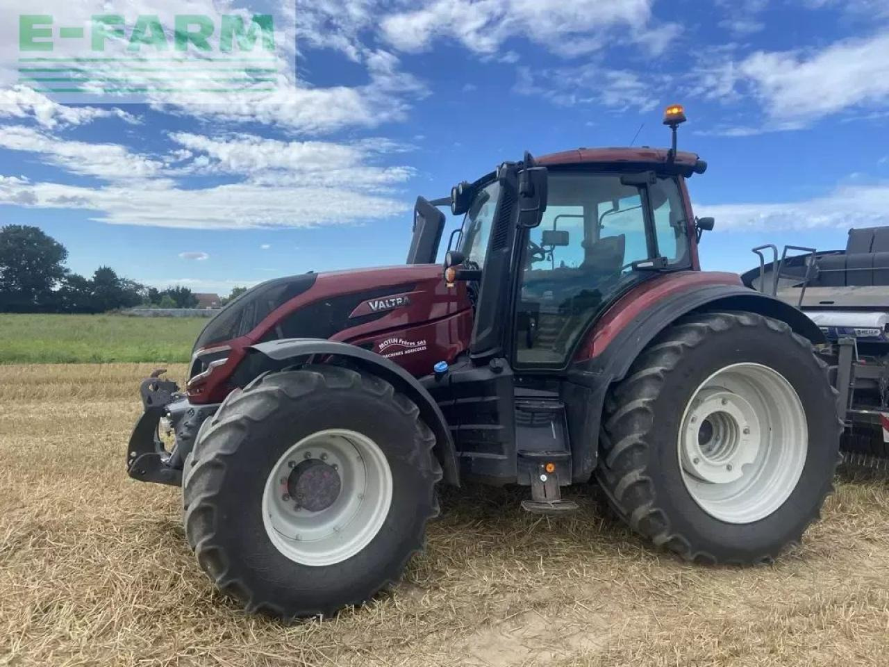 Valtra t255 - Tractor: afbeelding 1 Valtra t255 - Tractor: afbeelding 1