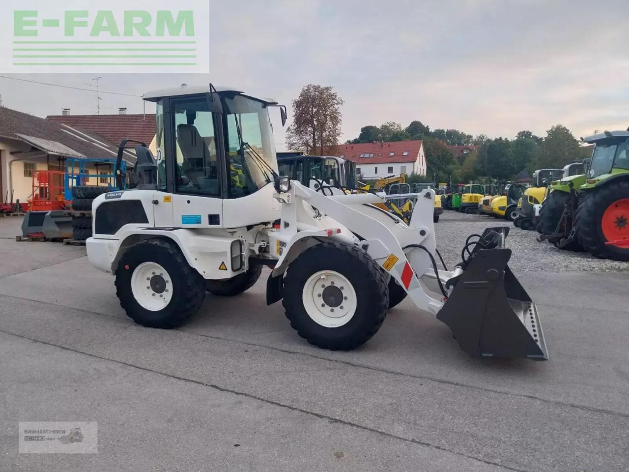 Volvo l 30g - Minigraafmachine: afbeelding 3 Volvo l 30g - Minigraafmachine: afbeelding 3