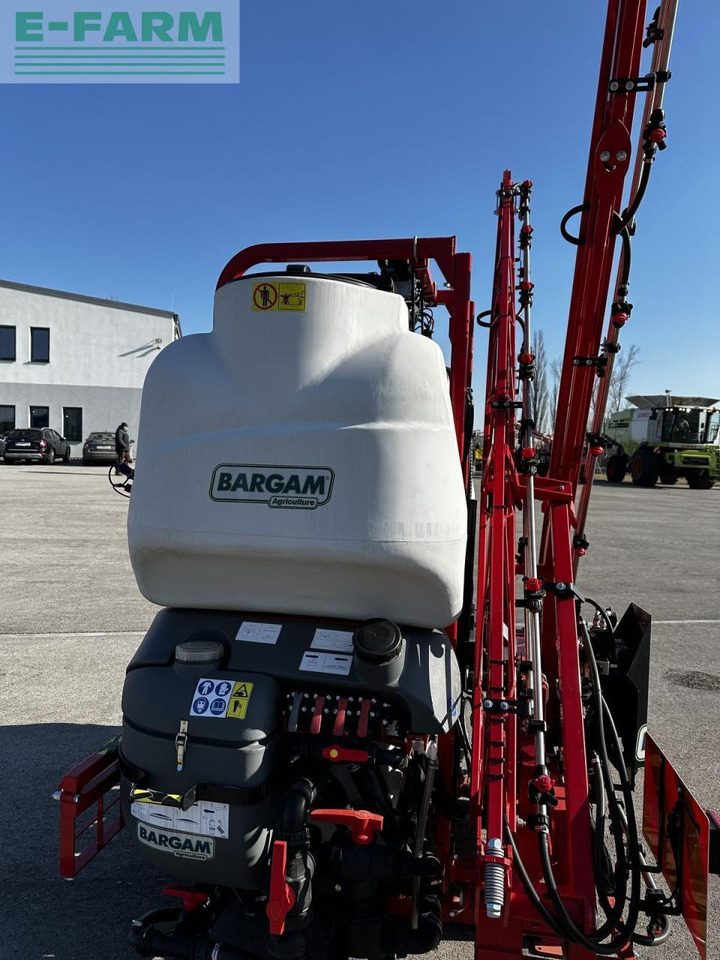 Mec poly 1300/15m - Getrokken veldspuit: afbeelding 5 Mec poly 1300/15m - Getrokken veldspuit: afbeelding 5